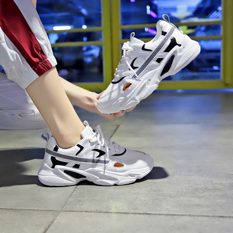 2021 spring new breathable sports shoes female female students running casual shoes women
